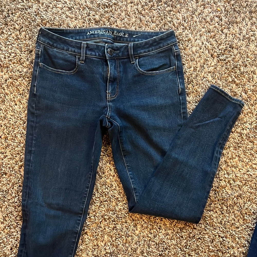 Gently worn American Eagle super stretch jean jegging skinny